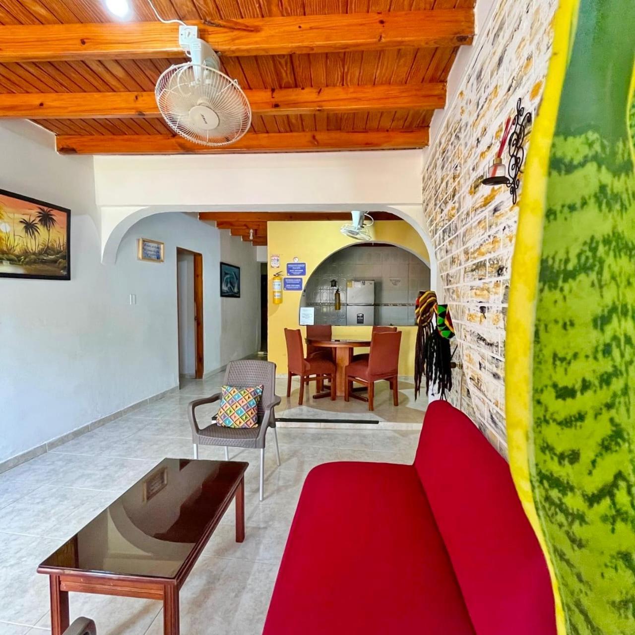 Hostal Mom Mariela San Andrés Exterior foto